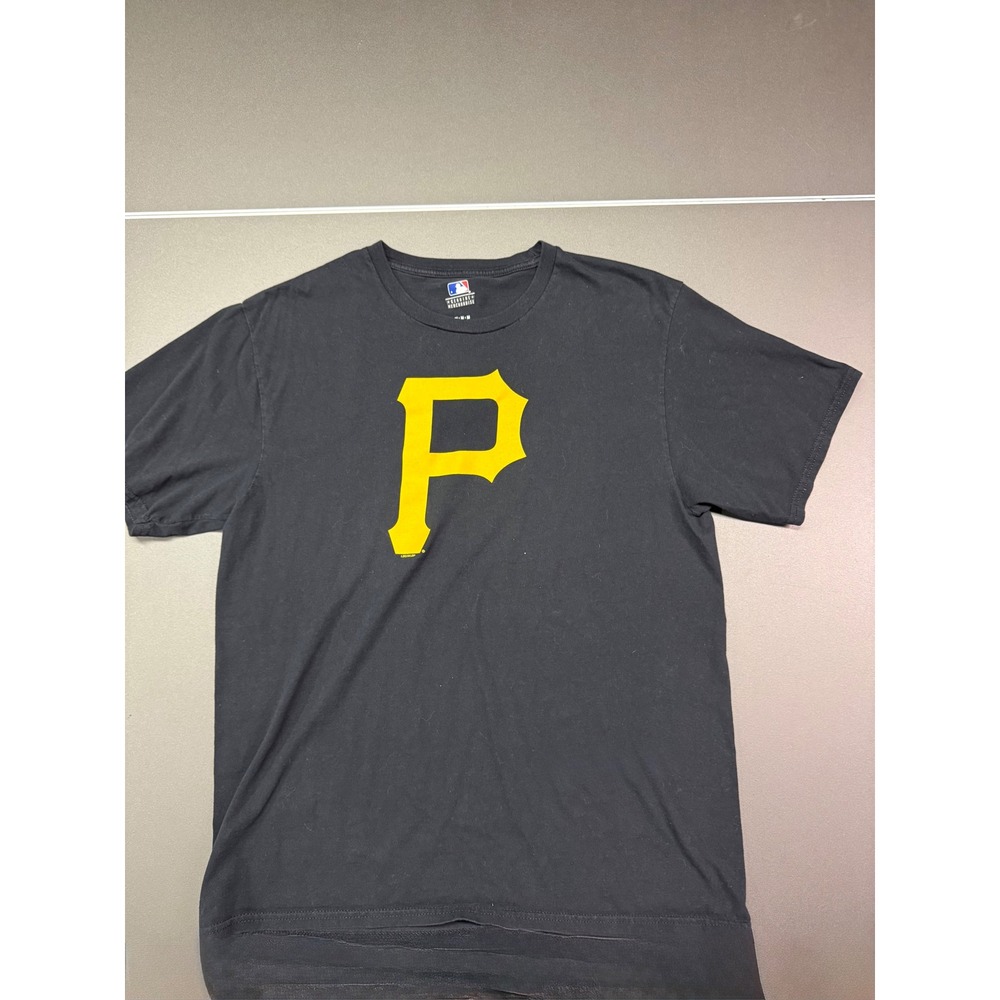 MLB Pittsburgh Pirates T-Shirt Mens Medium Black Yellow Logo Short Sleeve Tee